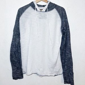 Broken Threads 1975 White Gray Hoodie Sweatshirt Pullover Long Sleeve Medium